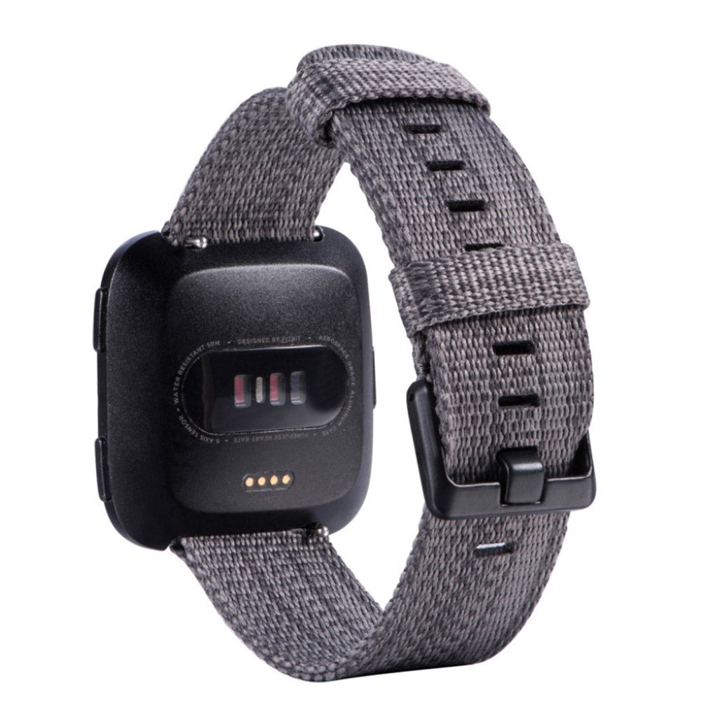 Vildt Hårdfør Nylon Rem passer til Fitbit Versa 1