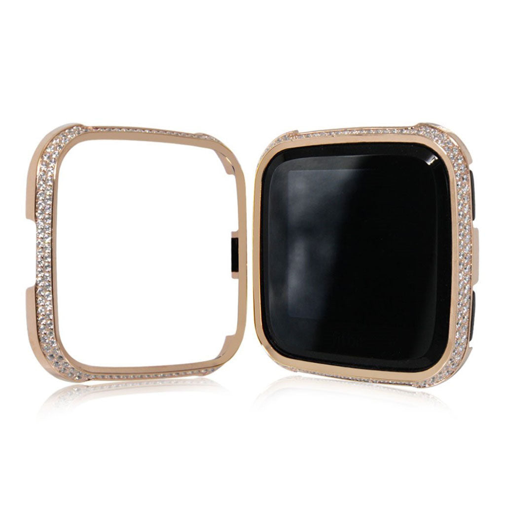 godt-metal-og-rhinsten-cover-passer-til-fitbit-versa-1_0.jpg Godt Metal og Rhinsten Cover passer til Fitbit Versa 1 Levere